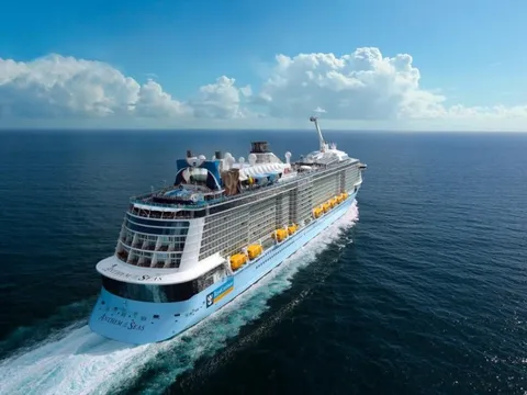 Bên trong siêu du thuyền 5 sao sức chứa 5.000 khách du lịch