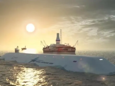 Nga tính “chơi lớn” khi dùng tàu ngầm hạt nhân để vận chuyển LNG ra khỏi Bắc Cực?