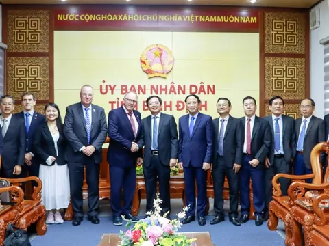 Bình Định làm việc với Tập đoàn PNE về xúc tiến phát triển dự án điện gió ngoài khơi