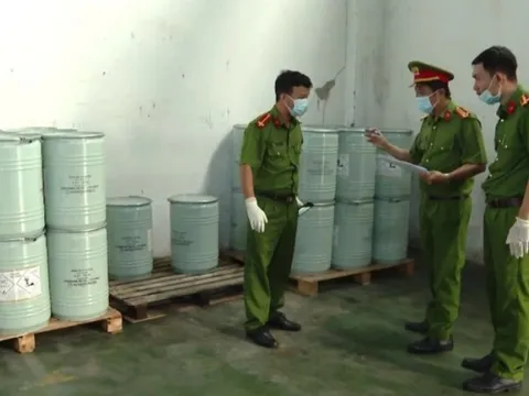 Từ cái chết của người phụ nữ, triệt phá đường dây hơn 400kg chất độc xyanua