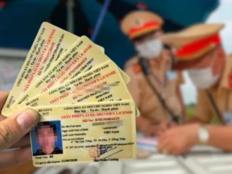 Sắp tới, sử dụng Giấy phép lái xe đã bị trừ hết điểm bị phạt bao nhiêu tiền?