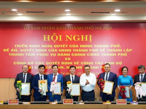 Hà Nội công bố 7 Quyết định về công tác cán bộ