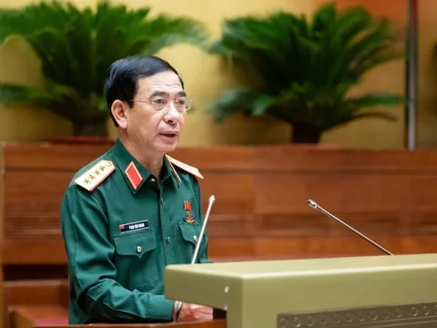 Đề xuất tăng tuổi nghỉ hưu của sĩ quan quân đội