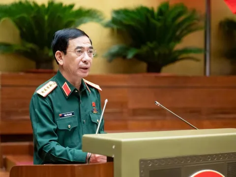 Đề xuất tăng tuổi phục vụ tại ngũ của sĩ quan quân đội