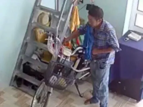 Vào nhà xin nước, gã đàn ông hiếp dâm người phụ nữ rồi cướp tài sản