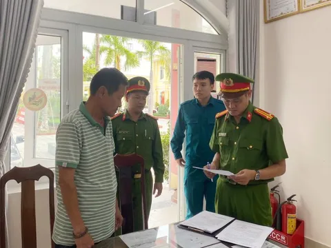 Bắt nguyên Phó giám đốc ngân hàng vay tiền của nhiều người rồi bỏ trốn