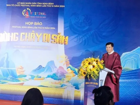 Festival Ninh Bình 2024: Lịch sử được tái hiện như bộ phim cổ trang