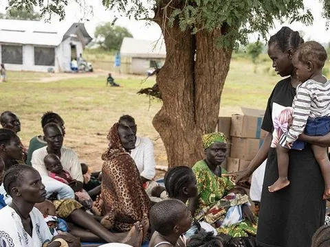 2 tỷ phụ nữ và trẻ em gái không được tiếp cận dịch vụ bảo trợ xã hội