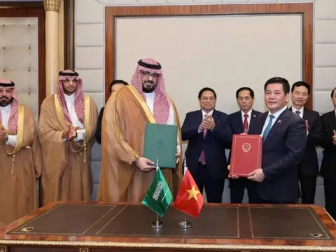 'Tiếng chiêng' CEPA và cuộc đua marathon trên bán đảo Ả Rập