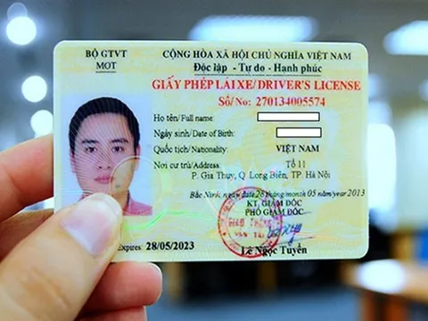 Từ 1/1/2025, bằng lái xe B1 sẽ không được lái xe ô tô