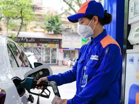 Đề xuất tiếp tục giảm thuế bảo vệ môi trường đối với xăng, dầu đến 31/12/2025