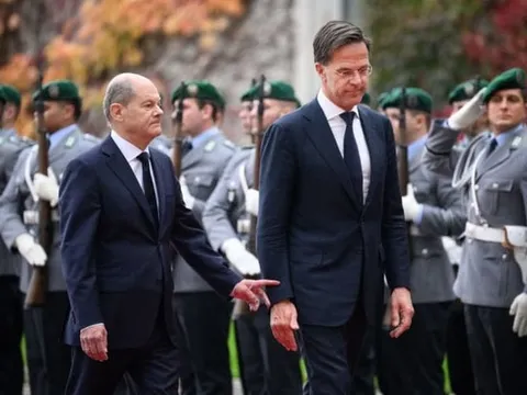 NATO sẽ vẫn đoàn kết dù bà Harris hay ông Trump thắng cuộc bầu cử Tổng thống Mỹ