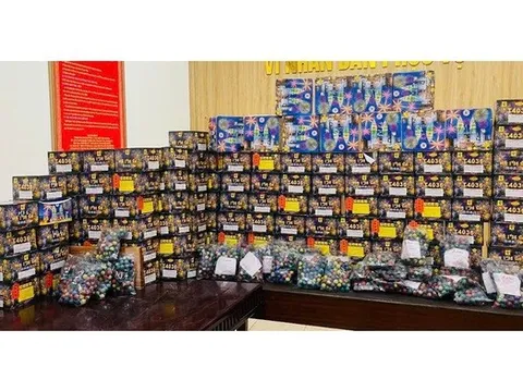 Triệt phá thành công chuyên án mua bán trái phép pháo nổ xuyên quốc gia