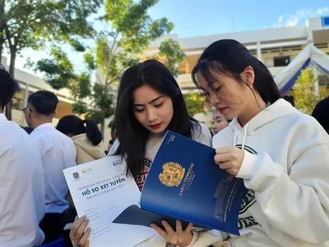 Một số trường đại học lớn bỏ xét tuyển bằng học bạ