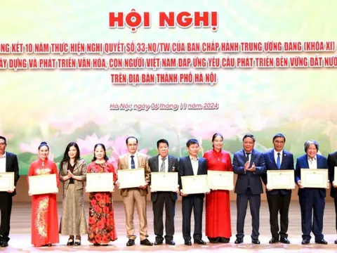 Hà Nội tiêu biểu cho cả nước trong phát triển văn hóa