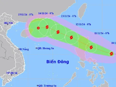 Ứng phó với bão TORAJI gần biển Đông