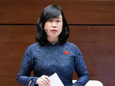 Bộ trưởng Y tế nói về tình trạng xưng danh bác sĩ quảng cáo thực phẩm chức năng