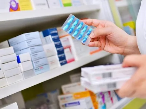 Khó đấu thầu thuốc do "cán bộ sợ sai, không dám làm"