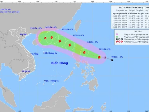 Xuất hiện bão TORAJI gần Biển Đông