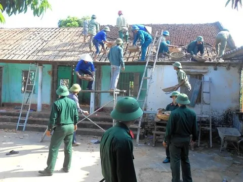 Phấn đấu trong năm 2025 hoàn thành 03 nhiệm vụ về hỗ trợ nhà ở, xóa nhà tạm, nhà dột nát