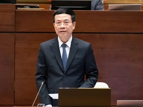 Bộ trưởng TT&TT hứa phủ sóng 637 thôn "có điện nhưng không có sóng"