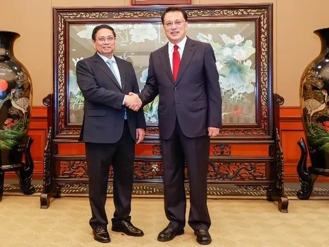Thủ tướng Phạm Minh Chính hội kiến Bí thư Thành ủy Trùng Khánh (Trung Quốc)