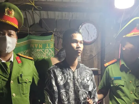 Làm rõ 3 đối tượng đánh thuốc nổ quán tạp hóa để trả thù