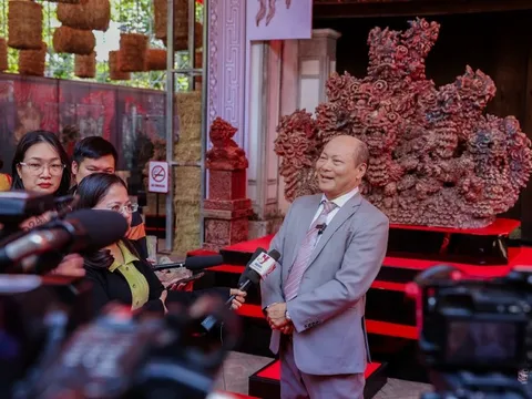 Triển lãm “Hiện Linh” hay nỗi đau đáu về bảo tồn và phát huy văn hóa dân tộc