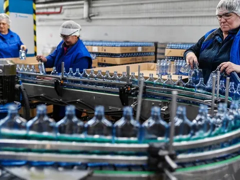 Xuất hiện thương hiệu rượu vodka Nga “ăn theo” ông Trump