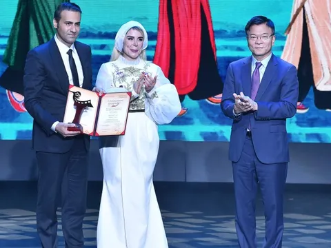 Bế mạc Liên hoan phim quốc tế Hà Nội lần thứ VII: Trao 10 giải cho các bộ phim, diễn viên, đạo diễn xuất sắc