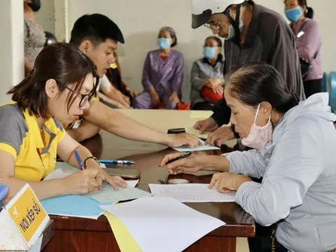 Xem xét điều chỉnh mức trợ cấp hàng tháng