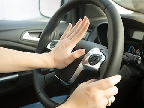 Quy định mới nhất về sử dụng còi xe, ai cũng cần biết để tránh bị phạt