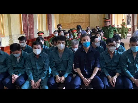 Hủy án sơ thẩm vụ buôn lậu do cựu cảnh sát kinh tế cầm đầu