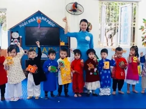 Tấm gương sáng về nghị lực vươn lên của cô giáo Nguyễn Thị Minh Hiển, Trường mầm non B xã Vạn Phúc