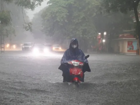 Miền Bắc sắp đón không khí lạnh mạnh, thời tiết xấu kèm mưa to "trắng trời"