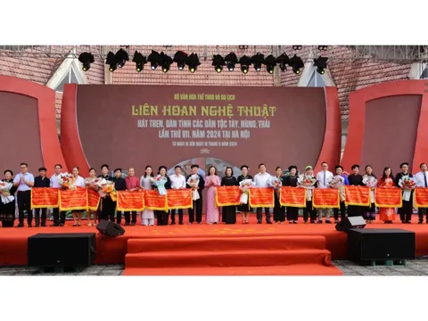 Khai mạc Liên hoan nghệ thuật hát Then, đàn Tính lần thứ VII