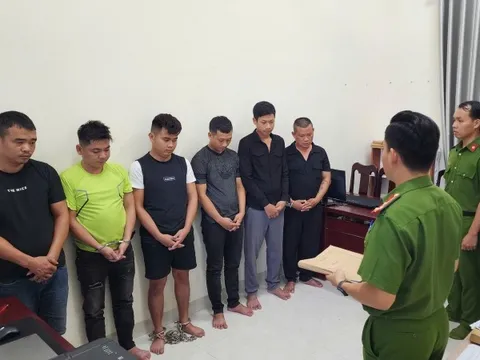 Mật phục bắt nhóm đối tượng lừa đảo dưới hình thức bán thép xây dựng