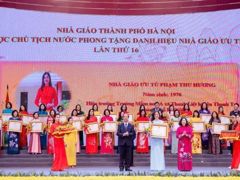 Nhà giáo ưu tú Phạm Thu Hương tận tâm với sự nghiệp trồng người