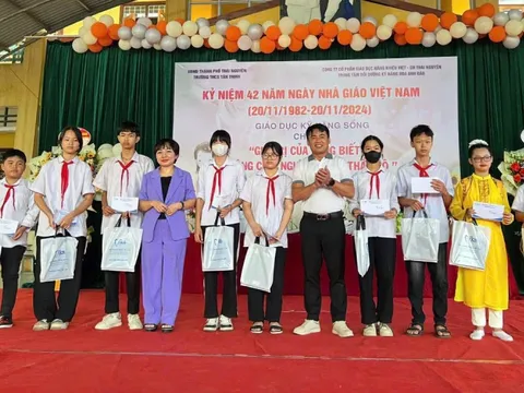 BS Vũ Trọng Quỳnh và BS Đàm Thu Trang – CEO Nha khoa Thẩm mỹ DCS: Đồng hành cùng học sinh nghèo vượt khó