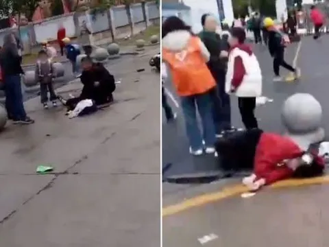 Tông trúng nhiều học sinh, tài xế ô tô bị phụ huynh đánh hội đồng