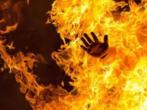 Điều tra vụ nghịch tử tẩm xăng, phóng hỏa khiến bố mẹ đẻ tử vong