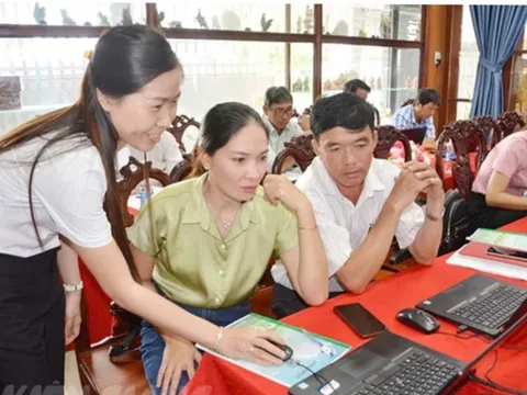 Kiên Giang hướng dẫn sử dụng các phần mềm cho đội ngũ quản lý hợp tác xã