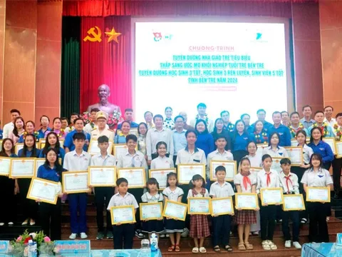 Bến Tre tuyên dương nhà giáo trẻ, học sinh, sinh viên tiêu biểu năm 2024