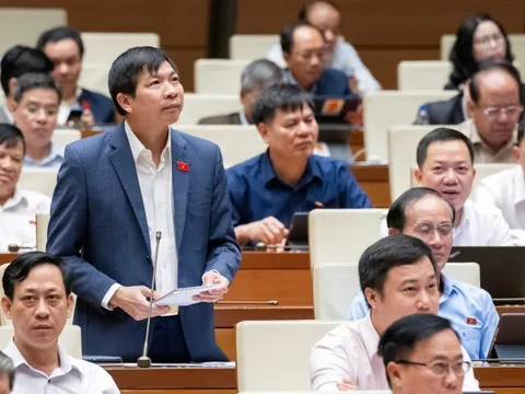 Chính sách tiền lương, đãi ngộ phải đi kèm với chất lượng nhà giáo