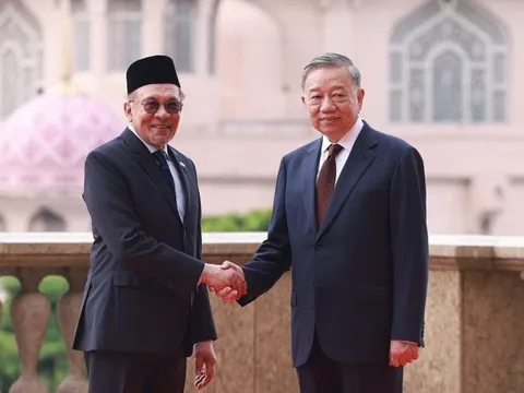 Việt Nam và Malaysia phấn đấu đưa kim ngạch thương mại lên 18 tỷ USD sau khi nâng cấp quan hệ