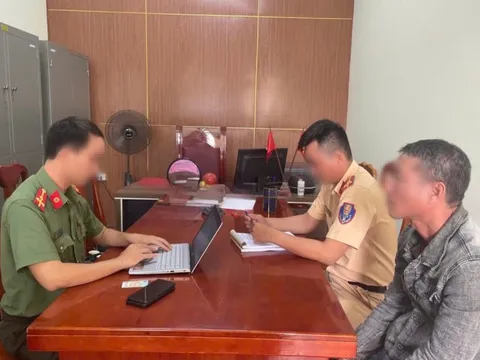 "Bênh" con gái quá đà trên mạng xã hội, người đàn ông bị phạt 7,5 triệu đồng