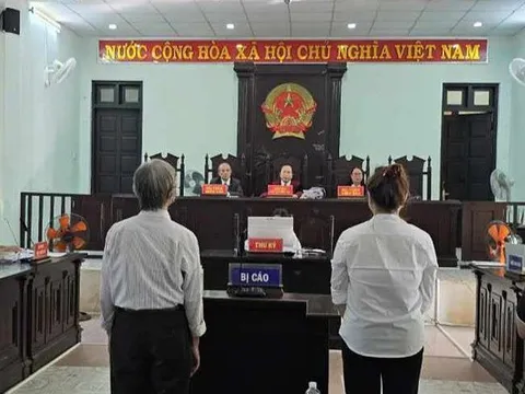 2 cựu cán bộ thuộc Sở TN&MT Thừa Thiên-Huế tham ô lĩnh án