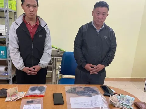 Lai Châu: Khởi tố, tạm giam 02 thương lái lừa bán số lượng lớn "mật gấu" rởm