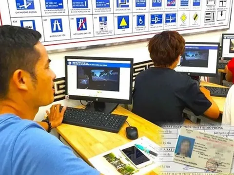 Kiểm tra kiến thức pháp luật về trật tự, an toàn giao thông đường bộ để được phục hồi điểm giấy phép lái xe