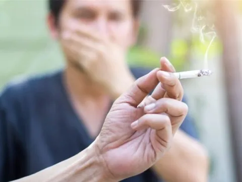 Thuốc lá và ung thư vú, những nguy cơ tiềm tàng